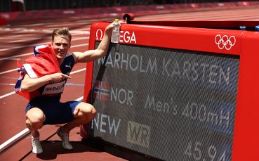Норвежецът Карстен Вархолм спечели олимпийската титла в бягането на 400