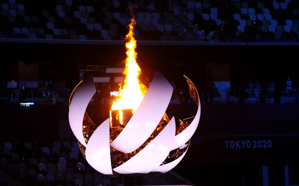 Олимпийските игри бяха закрити с красива церемония в японската столица