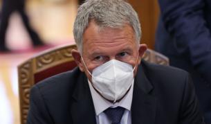Нови ограничителни мерки до дни, Стойчо Кацаров посочи част от тях