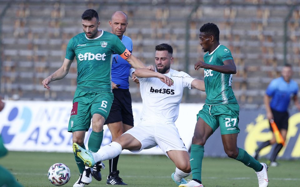 Отборите на Берое и Славия се изправят един срещу друг