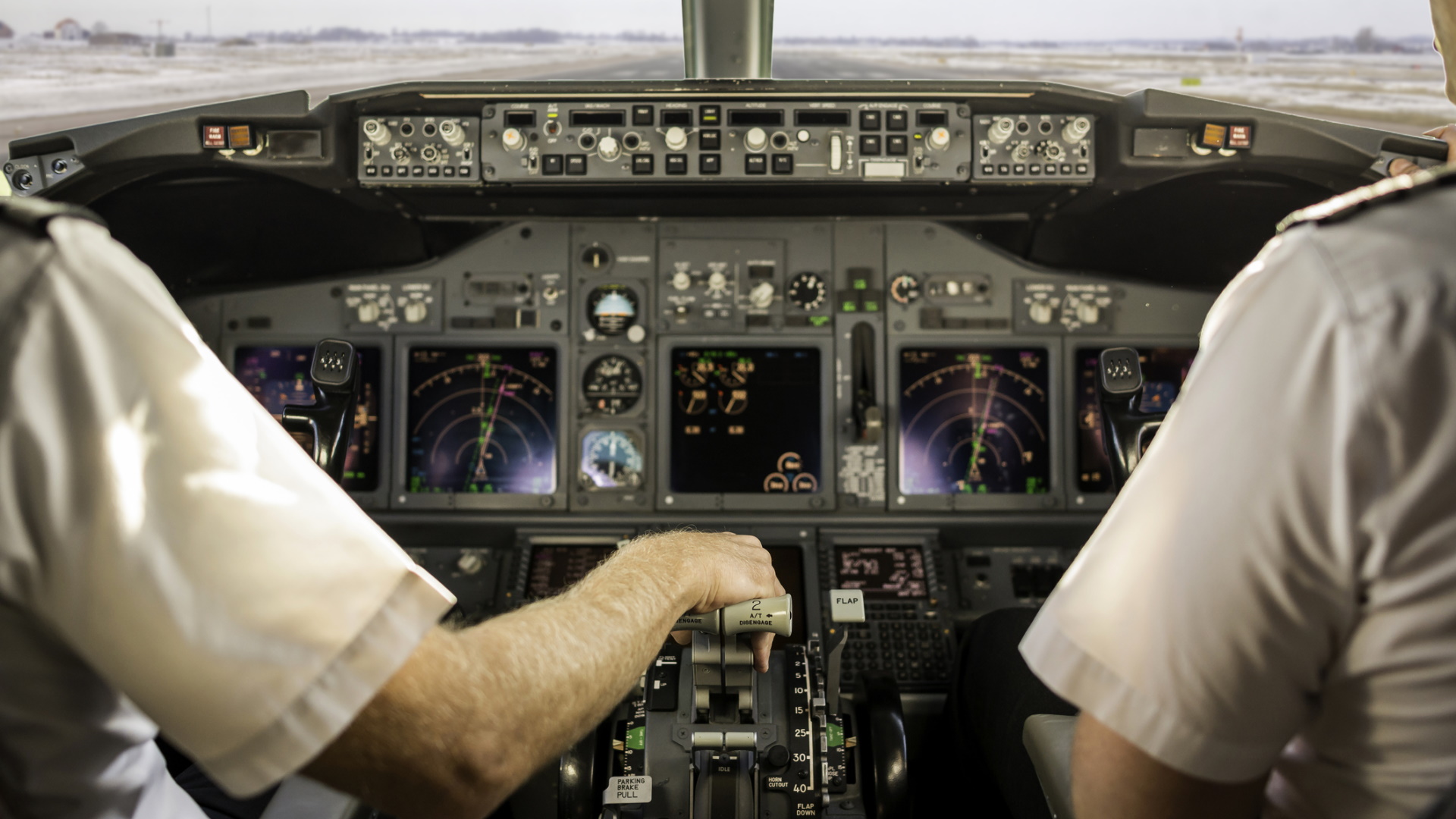 Зловещи писъци под самолета секунди преди излитане: Какво се е случило на борда на Air Canada