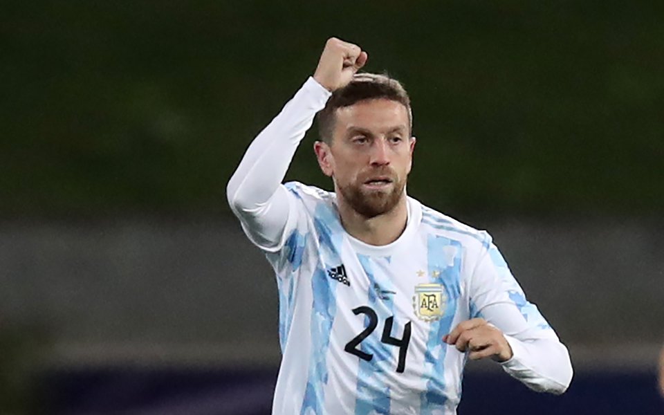 Бившият капитан на Аталанта Алехандро Гомес, който понастоящем е в