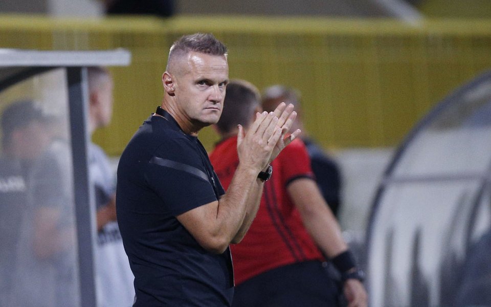 Наставникът на Ботев Пловдив, Адзурин Валентич, не можеше да скрие