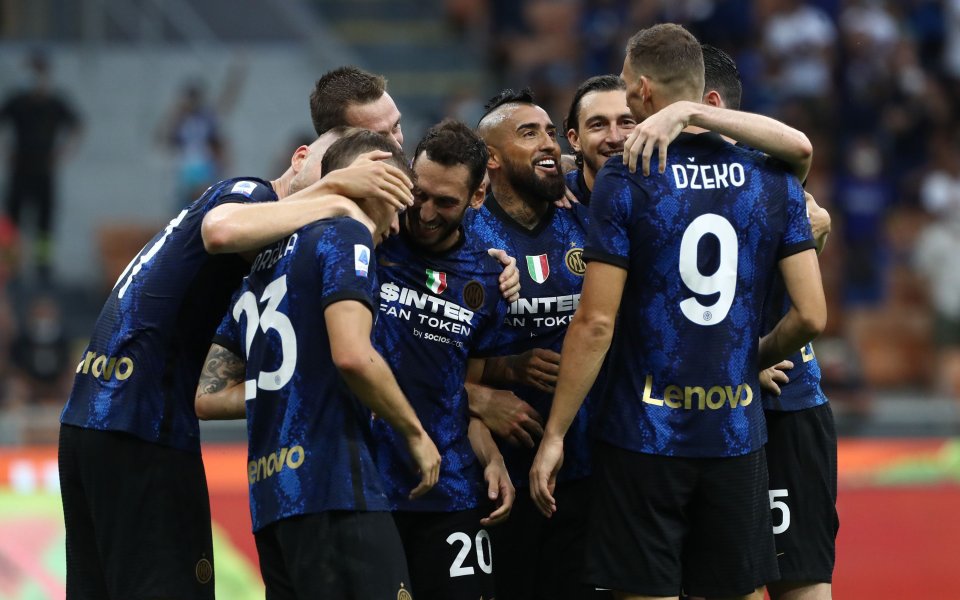 Шампионът на Италия Интер започна подобаващо новия сезон в Серия