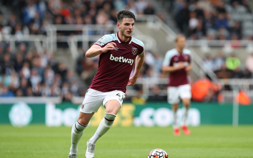 Полузащитникът на Уест Хем Деклан Райс е изразил недоволството си