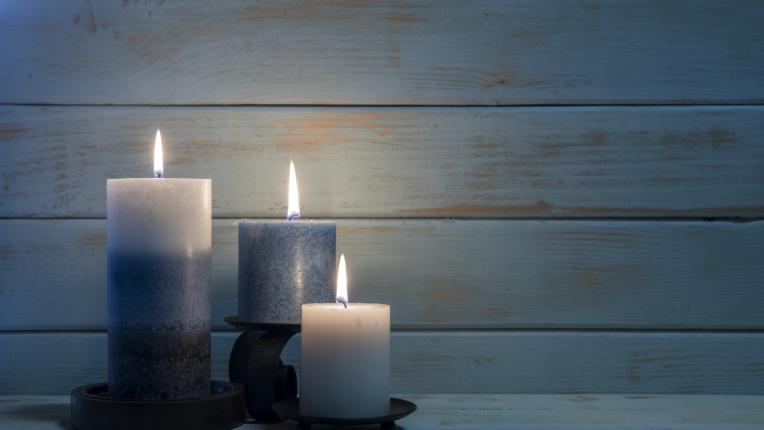  Какво значат другите цветове на свещите 