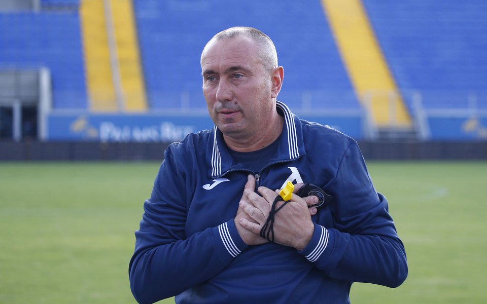 Левски се отдалечава все повече от Драган Михайлович, научи