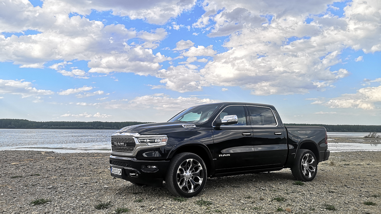 Американската мечта се материализира като RAM 1500 (тест драйв)