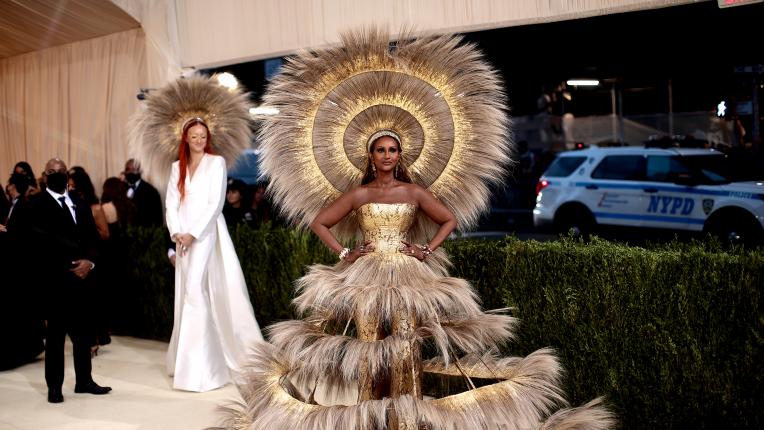  Блясък, въодушевен от Америка, на МЕТ Гала 2021 