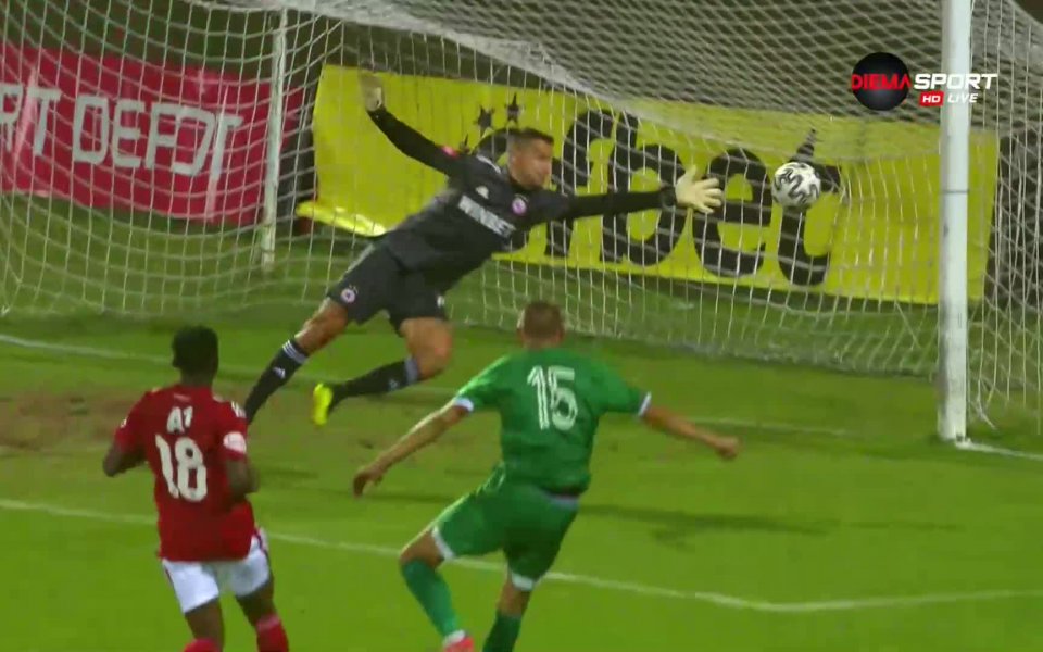 Мирослав Маринов намали изоставането на врачани