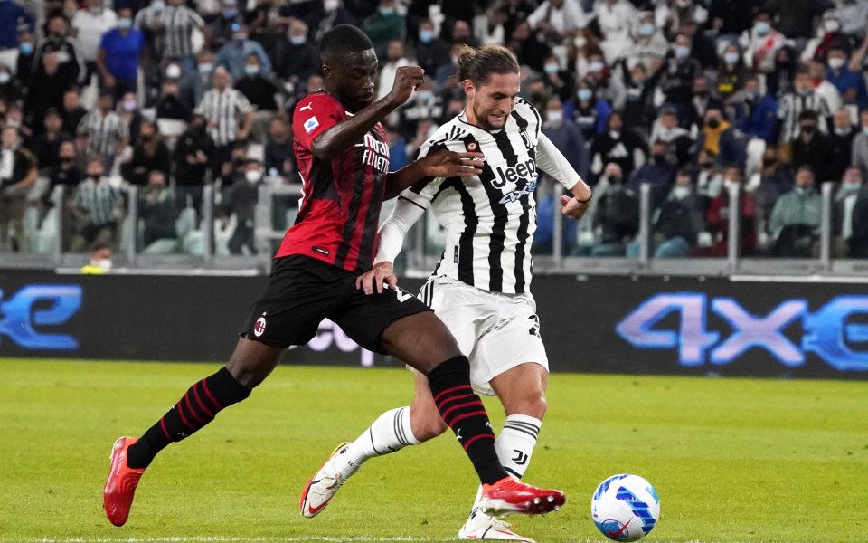 Отборите на Ювентус и Милан играят при