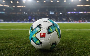 Бившият изпълнителен директор на Байер Леверкузен Волфганг Холцхойзер предложи идеята