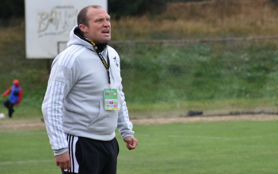 Крилото на Пирин Благоевград Антон Карачанаков може да пропусне гостуването