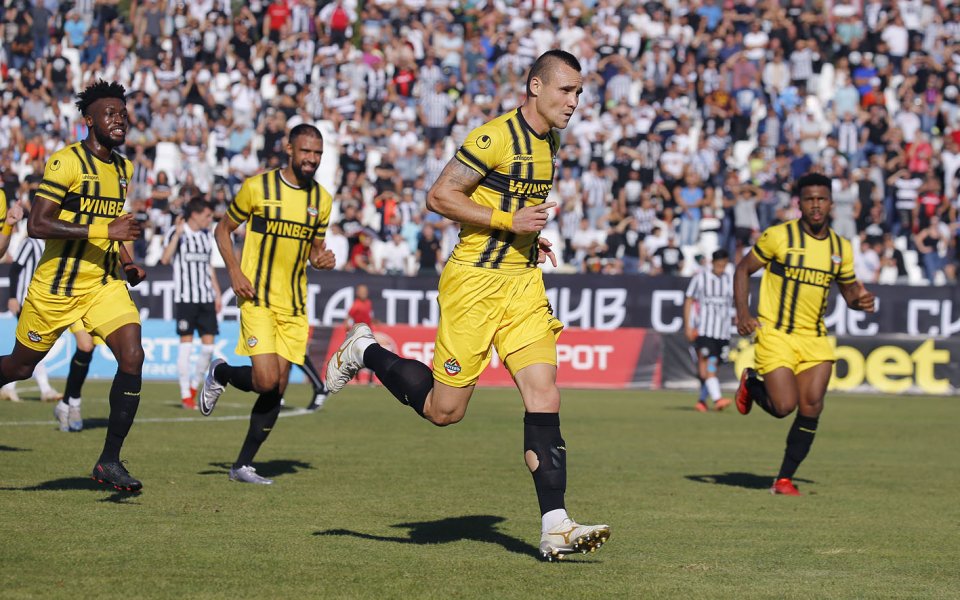 Втора оставка в рамките на вчерашния ден е депозирана в