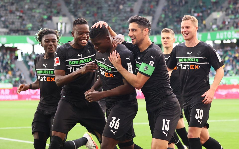 Борусия Мьонхенгладбах срази с 3:1 като гост Волфсбург в мач