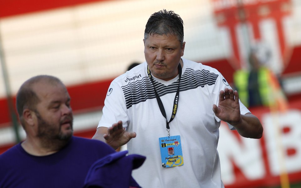 Любослав Пенев е на крачка от завръщане в Царско село.