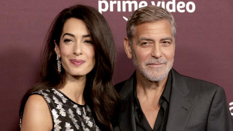 Амал и Джордж Клуни с първа поява на червения килим от две години насам