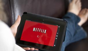 Netflix купува Warner Bros в сделка за 72 млрд. долара след ожесточена надпревара