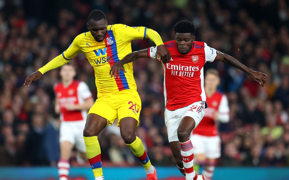 Отборите на Арсенал и Кристъл Палас играят при резултат 1:0