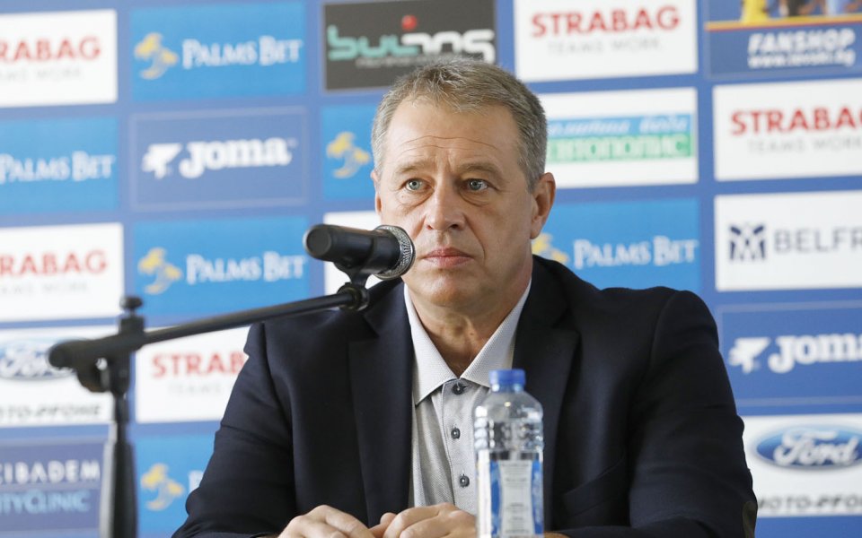 Изпълнителният директор на Левски, Иво Ивков, сподели надеждата си, че