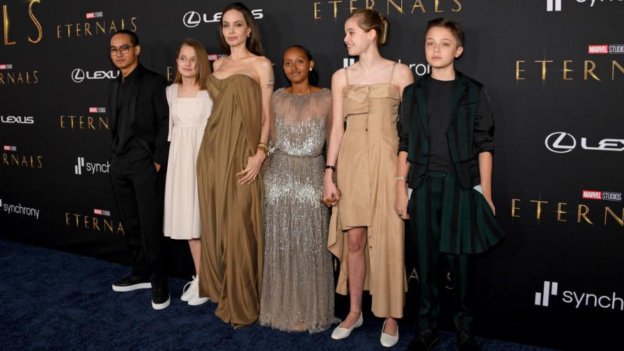 Анджелина Джоли и децата ѝ на премиерата на Eternals
