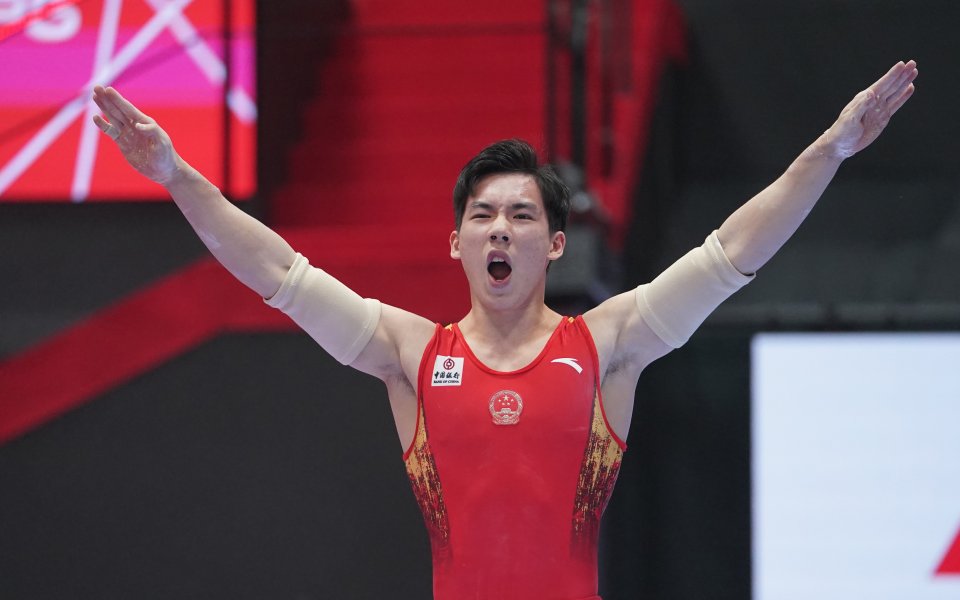 Китаец спечели световната титла по спортна гимнастика