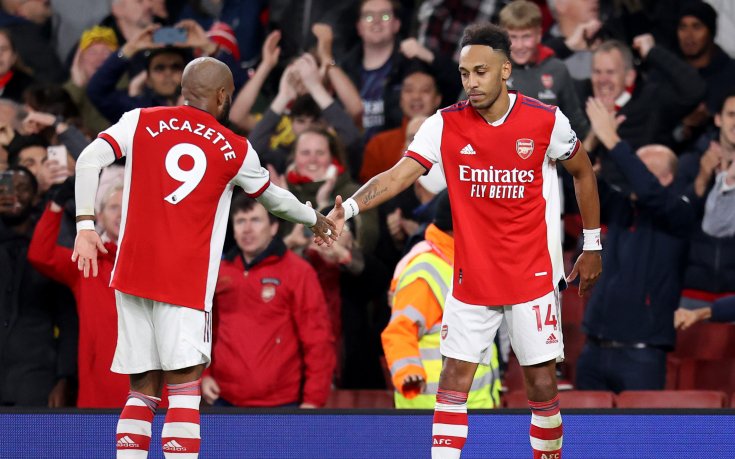 Перфектен Арсенал се върна към най-добрите си дни след бой над Астън Вила