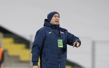 Старши треньорът на Левски Станимир Стоилов остана доволен от тима