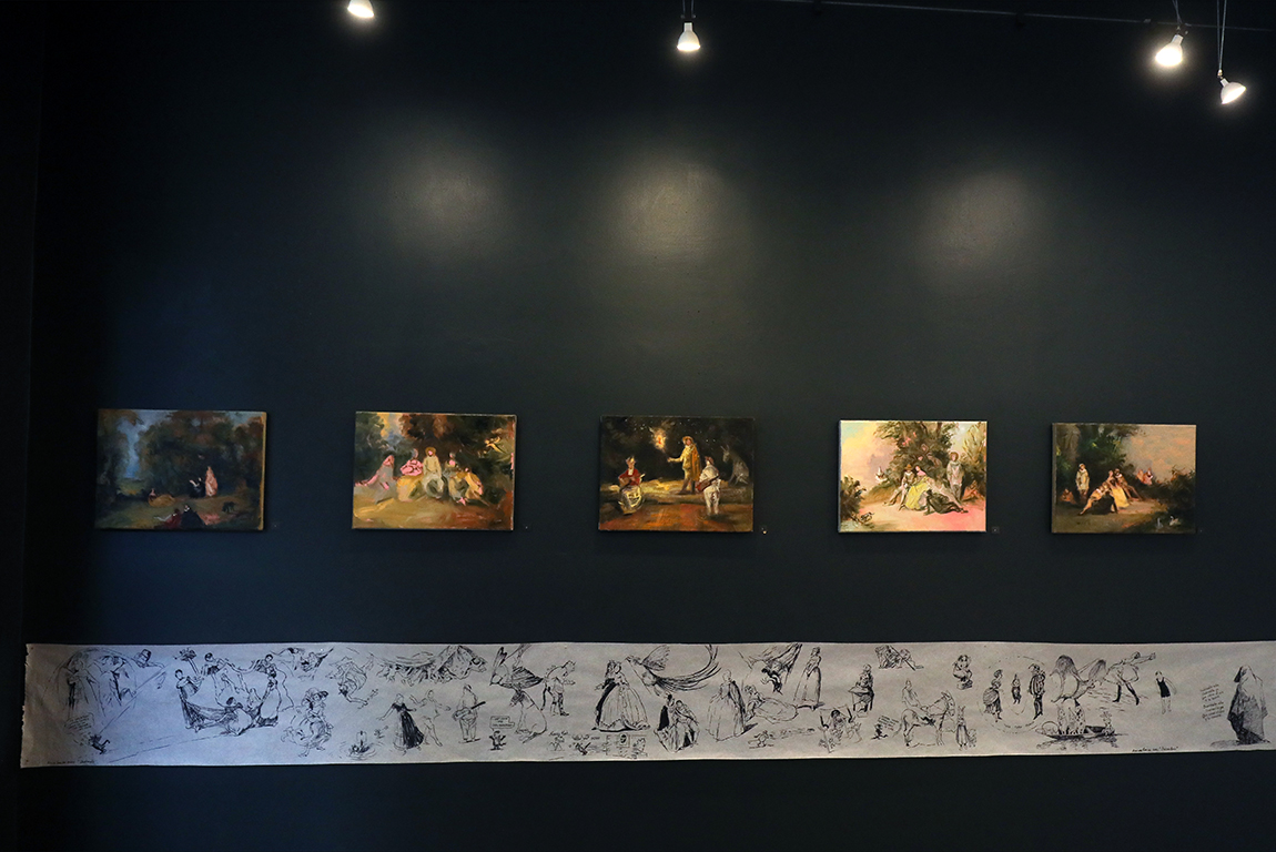 <p>Връзката, която прави с гениалните художници от от епохата на Класицизма, Барока и Рококо стила - Никола Пусен и Антоан Вато я отвеждат до серия пастичи, вплели в себе си именно детските спомени и усещането за нещо вече видяно, преживяно в техните картини.</p>