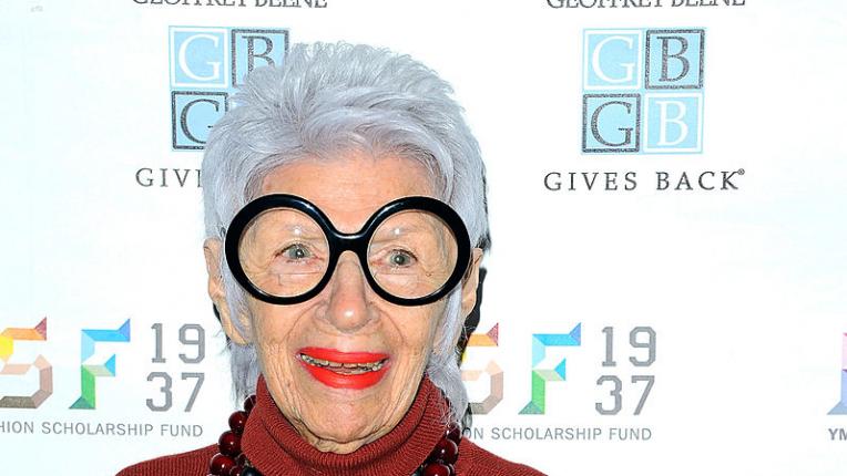  Най-интересните и стилни тоалети на Айрис Апфел 