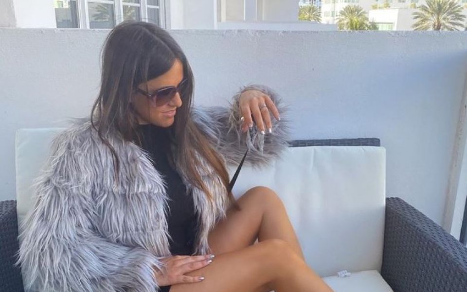 Италианският модел Клаудия Романи винаги се е гордяла със задните