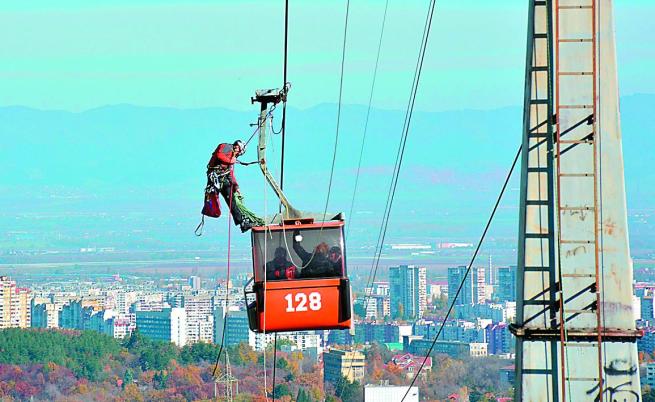 Столична община иска бързи становища за Симеоновския лифт