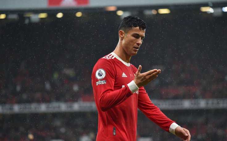 Лудост - призоваха Барса да купи Кристиано Роналдо