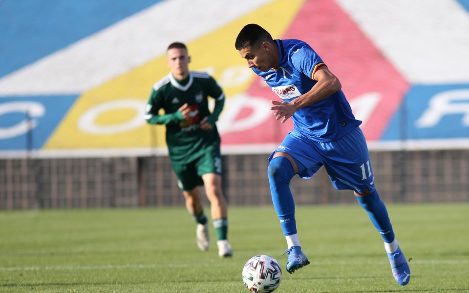 Крилото на Левски Здравко Димитров ще играе през есента в