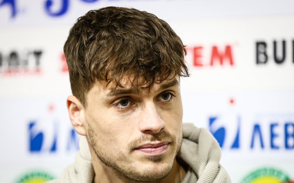Награждаване на Юрген Матей от ЦСКА за футболист №1 на 14-ти кръг в efbet Лига, 18.11.2021 г.