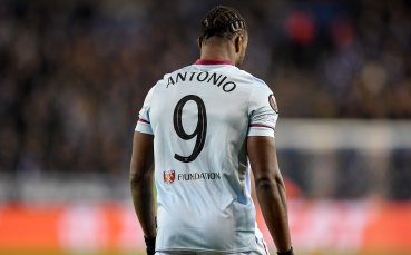 Бос на Уест Хем с щедър жест към звезда на 