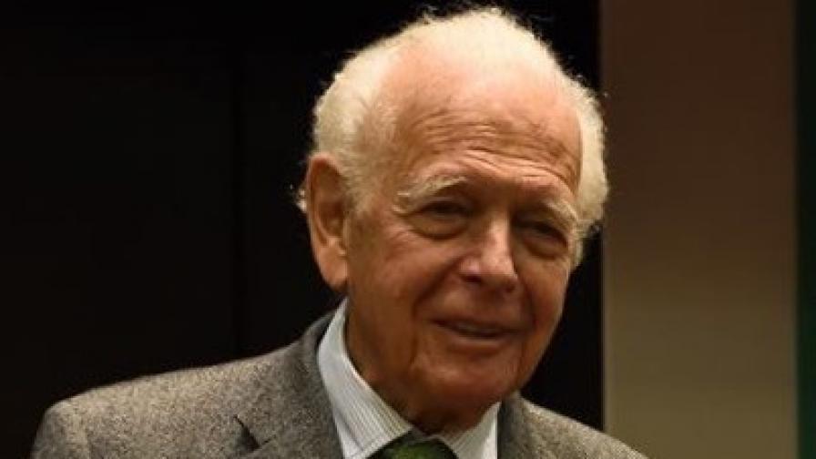 Почина големият български дипломат Иван Станчов