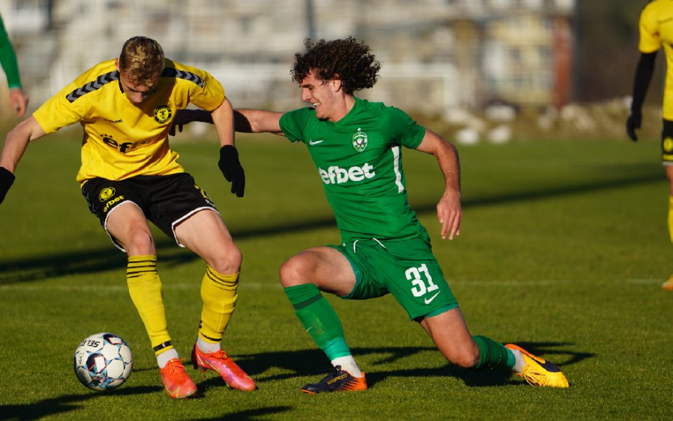 Лудогорец II и Миньор (Перник) направиха здрав мач, но завършиха