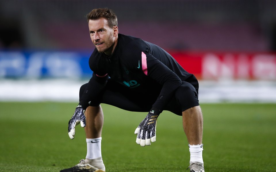 Рома, Лацио и Интер се интересуват от вратаря на Барселона