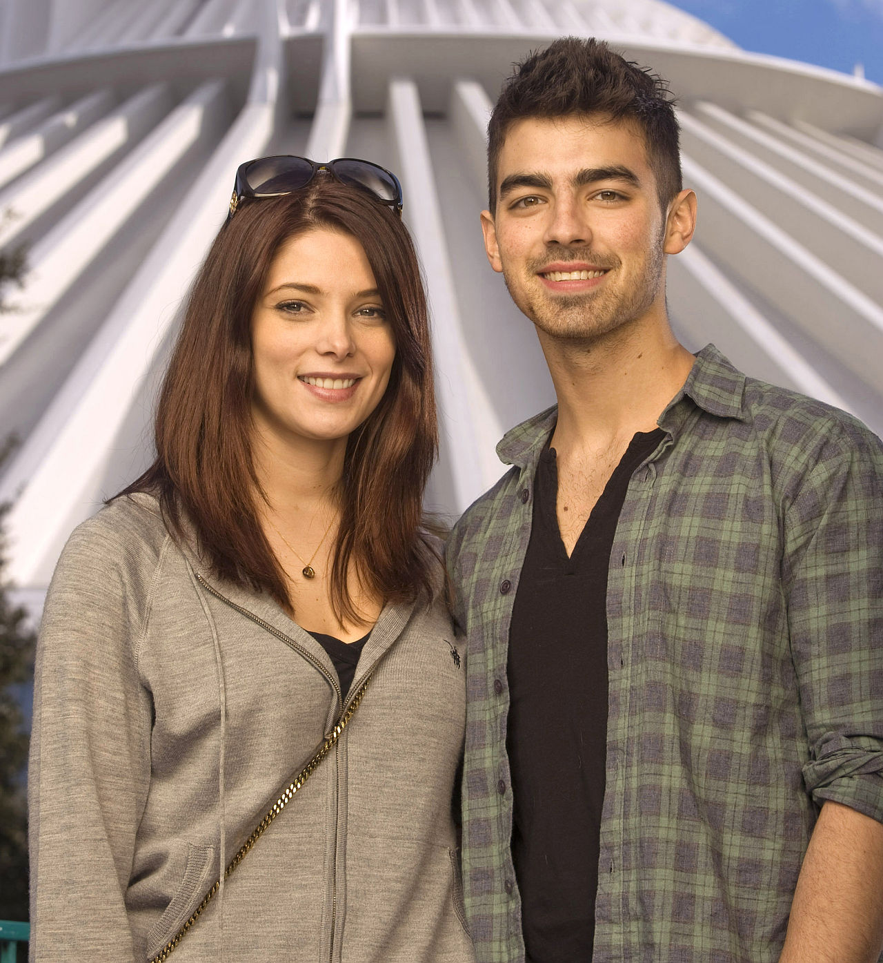 <p>Ашли Грийн и Джо Джонас</p>