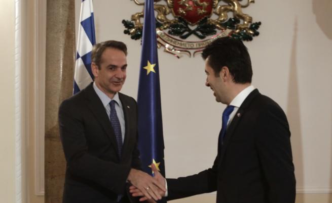 Премиерът Кирил Петков се срещна с гръцкия си колега Кириакос Мицотакис
