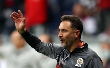 Фенербахче остана без треньор след като от клуба уволниха Витор