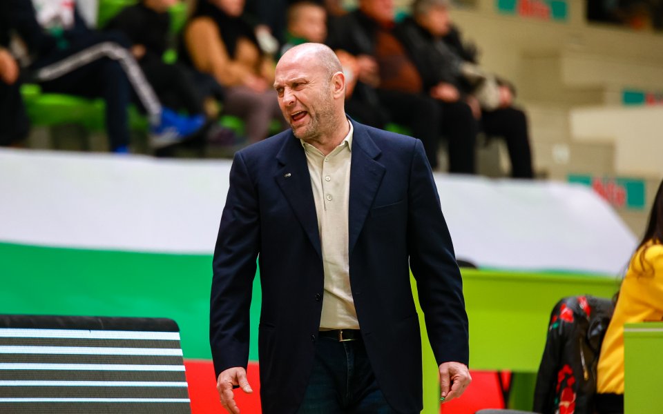 Треньорът на Левски Тити Папазов коментира загубата с 69:80 при