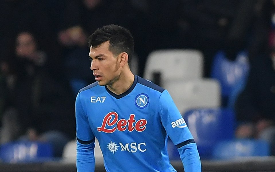 Наполи обяви, че Ървинг Лозано е дал положителна проба за