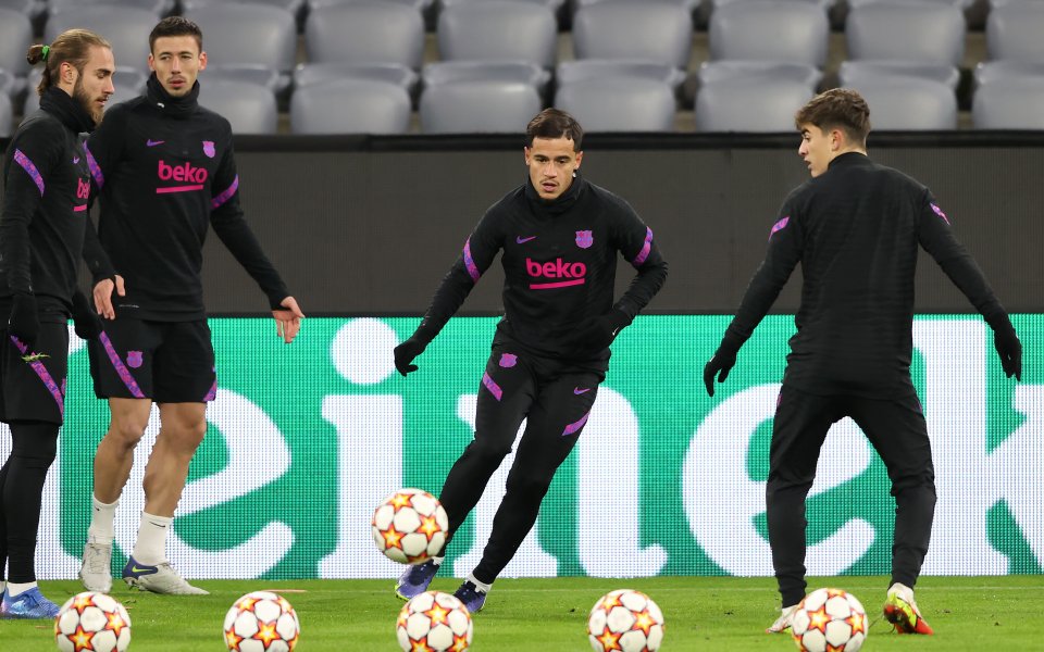 Барселона обяви имената на още трима заразени с коронавирус играчи.