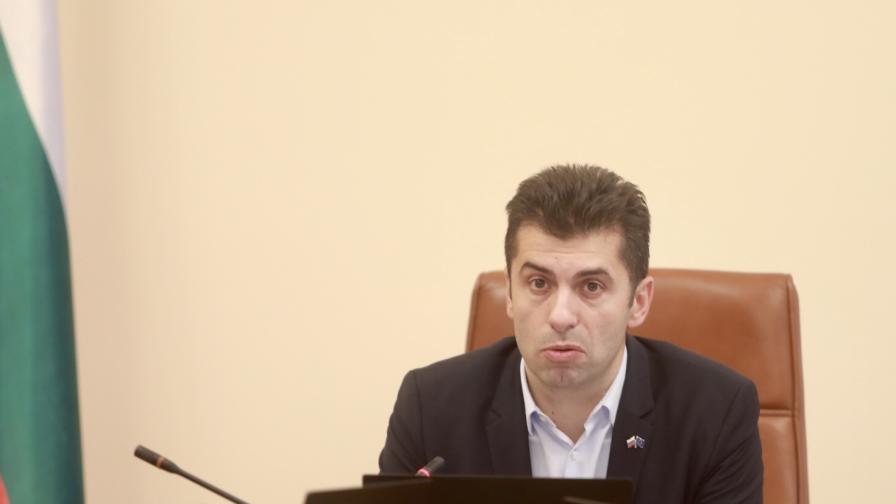 Премиерът Петков отказа на „Възраждане” и Мангъров
