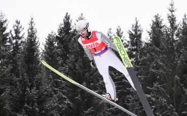 Българският ски скачач Владимир Зографски отпадна след първия скок на състезанието