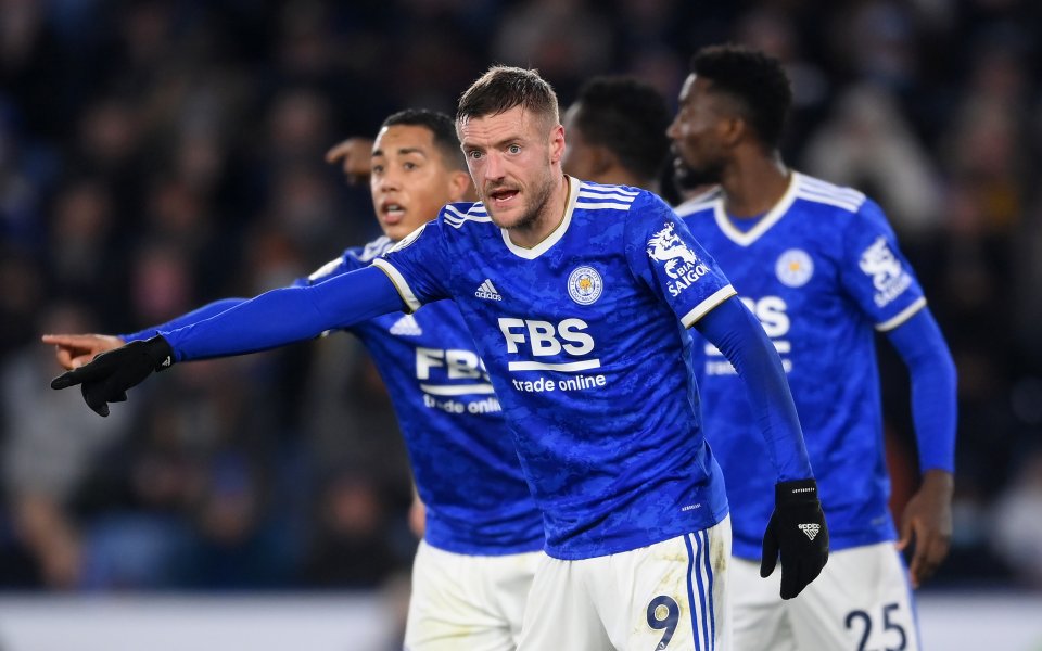 Нападателят на Лестър Джейми Варди ще бъде извън терените за