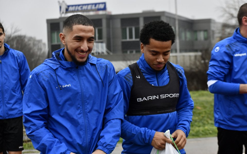 Треньорът на Черно море Илиан Илиев има уговорка с агентите