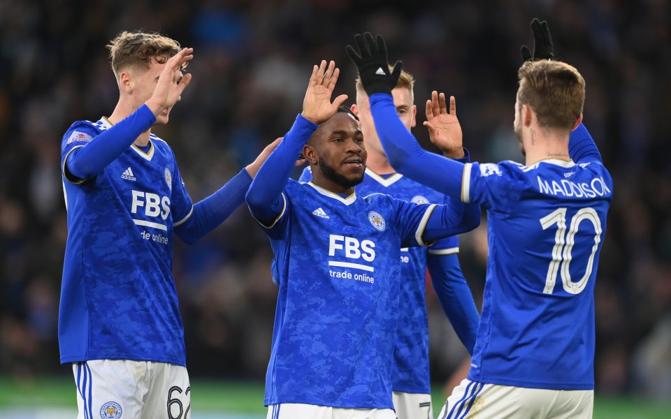 Висшата лига на Англия отложи мача между Евертън и Лестър